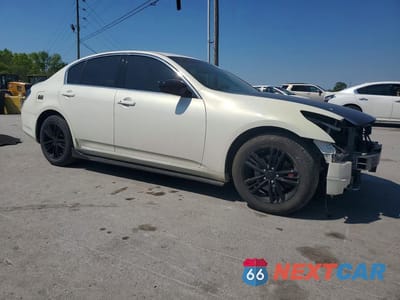 Czwarte zdjęcie samochodu z boku: 2012 INFINITI G37 SEDAN X VIN:JN1CV6AR4CM678135 - miniatura