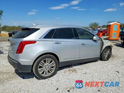 Trzecie zdjęcie samochodu z tyłu: 2018 CADILLAC XT5 PREMIUM LUXURY VIN:1GYKNFRS4JZ129917 - miniatura