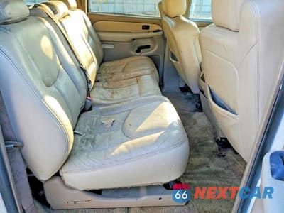 Zdjęcie 11 z 13 samochodu: 2003 CHEVROLET SUBURBAN K1500 VIN:3GNFK16Z43G140561 - miniatura