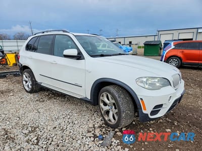Czwarte zdjęcie samochodu z boku: 2012 BMW X5 XDRIVE35D VIN:5UXZW0C56C0B88025 - miniatura