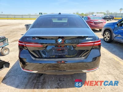 Zdjęcie 6 z 12 samochodu: 2025 BMW 530 XI VIN:WBA53FJ05SCT20511 - miniatura