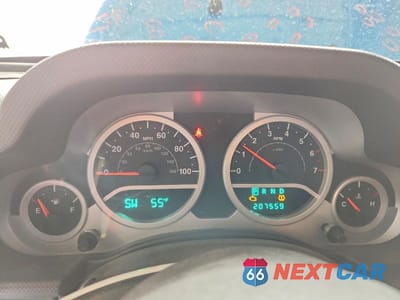 Zdjęcie 9 z 13 samochodu: 2010 JEEP WRANGLER UNLIMITED SPORT VIN:1J4BA3H12AL225471 - miniatura