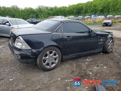 Trzecie zdjęcie samochodu z tyłu: 1998 MERCEDES-BENZ SLK 230 KOMPRESSOR VIN:WDBKK47F6WF071955 - miniatura