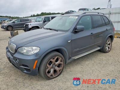 2012 BMW X5 XDRIVE35D 5UXZW0C55CL670688 - główne zdjęcie licytacji z USA - miniatura