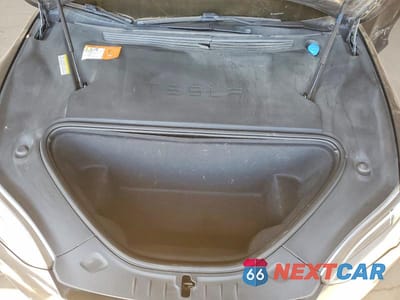 Zdjęcie 11 z 12 samochodu: 2016 TESLA MODEL S VIN:5YJSA1E44GF158912 - miniatura