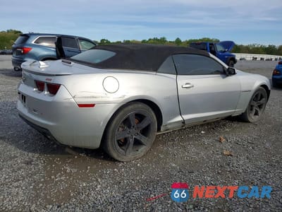 Trzecie zdjęcie samochodu z tyłu: 2011 CHEVROLET CAMARO LT VIN:2G1FC3DD1B9192806 - miniatura