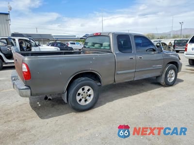 Trzecie zdjęcie samochodu z tyłu: 2005 TOYOTA TUNDRA SR5 VIN:5TBRT34155S462750 - miniatura