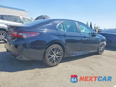Trzecie zdjęcie samochodu z tyłu: 2024 TOYOTA CAMRY SE VIN:4T1G11AKXRU856263 - miniatura