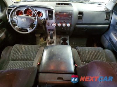 Zdjęcie 8 z 13 samochodu: 2012 TOYOTA TUNDRA GRADE VIN:5TFUY5F11CX253363 - miniatura