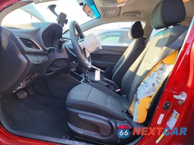 Zdjęcie 7 z 12 samochodu: 2018 HYUNDAI ACCENT SE VIN:3KPC24A32JE029256 - miniatura