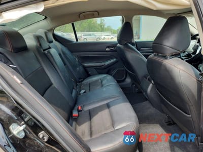 Zdjęcie 10 z 13 samochodu: 2021 NISSAN ALTIMA SR VIN:1N4BL4CV4MN334402 - miniatura