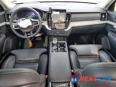 Zdjęcie 8 z 14 samochodu: 2025 VOLVO XC90 ULTRA VIN:YV4H60PGXS1371889 - miniatura