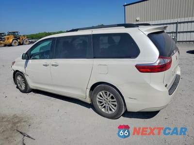 Drugie zdjęcie samochodu z przodu: 2016 TOYOTA SIENNA XLE 8-PASSENGER VIN:5TDYK3DC7GS722785 - miniatura