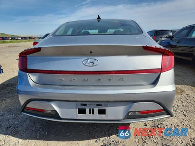 Zdjęcie 6 z 12 samochodu: 2021 HYUNDAI SONATA SE VIN:5NPEG4JA3MH071556 - miniatura