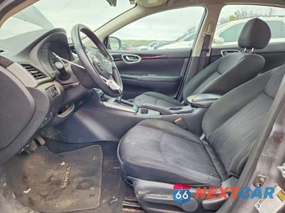 Zdjęcie 7 z 12 samochodu: 2019 NISSAN SENTRA SV VIN:3N1AB7AP7KY395079 - miniatura