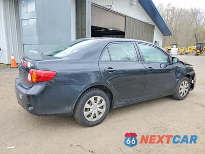 Trzecie zdjęcie samochodu z tyłu: 2010 TOYOTA COROLLA LE VIN:JTDBU4EE9AJ075932 - miniatura