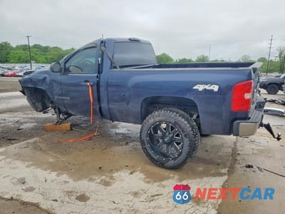 Drugie zdjęcie samochodu z przodu: 2011 CHEVROLET SILVERADO K1500 VIN:1GCNKPEA8BZ175430 - miniatura