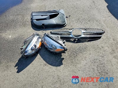 Zdjęcie 13 z 14 samochodu: 2017 MERCEDES-BENZ GLE 350 VIN:4JGDA5JBXHA887121 - miniatura