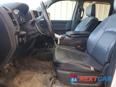 Zdjęcie 7 z 11 samochodu: 2022 RAM 2500 TRADESMAN VIN:3C6UR5HJ8NG342064 - miniatura