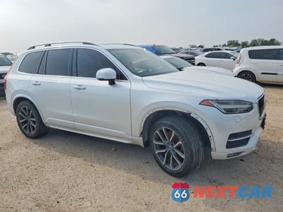 Czwarte zdjęcie samochodu z boku: 2016 VOLVO XC90 T6 VIN:YV4A22PK1G1051042 - miniatura