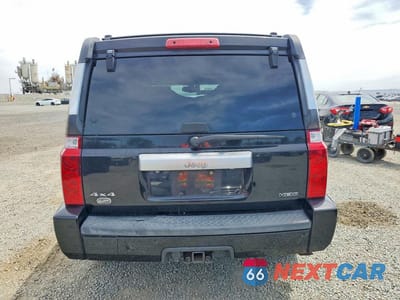 Zdjęcie 6 z 13 samochodu: 2007 JEEP COMMANDER OVERLAND VIN:1J8HG68267C696484 - miniatura