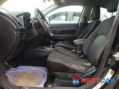 Zdjęcie 7 z 13 samochodu: 2015 MITSUBISHI OUTLANDER SPORT ES VIN:4A4AP3AU5FE058824 - miniatura