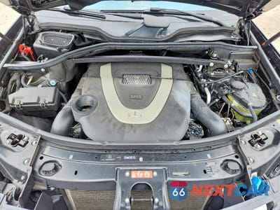 Zdjęcie 12 z 13 samochodu: 2010 MERCEDES-BENZ GL 550 4MATIC VIN:4JGBF8GE9AA536931 - miniatura