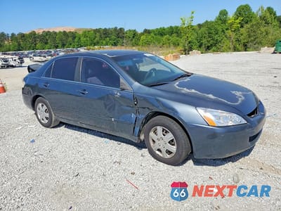 Czwarte zdjęcie samochodu z boku: 2004 HONDA ACCORD LX VIN:JHMCM56374C040529 - miniatura