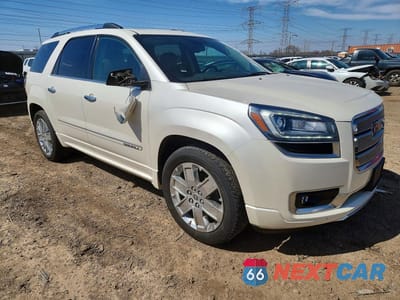 Czwarte zdjęcie samochodu z boku: 2014 GMC ACADIA DENALI VIN:1GKKVTKD8EJ303254 - miniatura