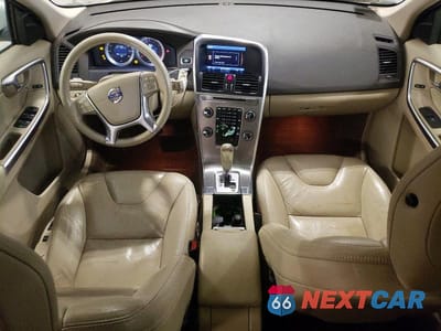 Zdjęcie 8 z 14 samochodu: 2012 VOLVO XC60 3.2 VIN:YV4952DZ7C2326316 - miniatura