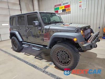 Czwarte zdjęcie samochodu z boku: 2018 JEEP WRANGLER UNLIMITED SPORT VIN:1C4BJWDG7JL816249 - miniatura