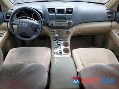 Zdjęcie 8 z 13 samochodu: 2008 TOYOTA HIGHLANDER BASE VIN:JTEES41A082063738 - miniatura