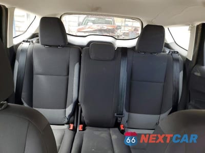 Zdjęcie 10 z 13 samochodu: 2013 FORD ESCAPE S VIN:1FMCU0F76DUA08913 - miniatura