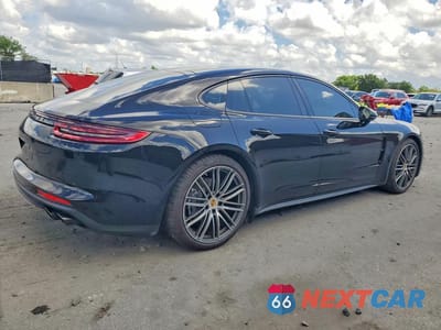 Trzecie zdjęcie samochodu z tyłu: 2018 PORSCHE PANAMERA 4 VIN:WP0AA2A72JL104532 - miniatura