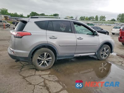 Trzecie zdjęcie samochodu z tyłu: 2017 TOYOTA RAV4 XLE VIN:2T3RFREVXHW690698 - miniatura