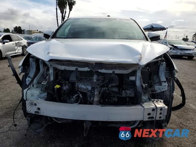 Piąte zdjęcie samochodu w środku: 2015 TOYOTA HIGHLANDER LE PLUS VIN:5TDZKRFH4FS079617 - miniatura