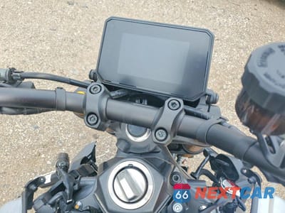 Zdjęcie 7 z 9 samochodu: 2025 YAMAHA MT09 SP VIN:JYARN95E3SA001704 - miniatura