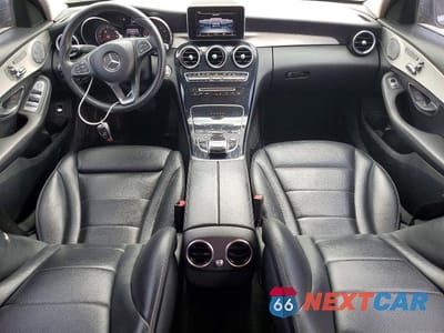 Zdjęcie 8 z 13 samochodu: 2015 MERCEDES-BENZ C 300 4MATIC VIN:55SWF4KBXFU024913 - miniatura