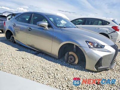 Czwarte zdjęcie samochodu z boku: 2019 LEXUS IS 300 VIN:JTHBA1D29K5099591 - miniatura