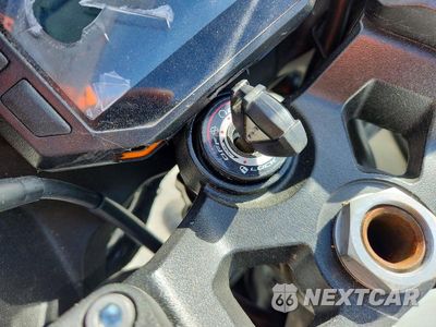 Zdjęcie 8 z 9 samochodu: 2025 KAWASAKI EX500 VIN:ML5EXGG17SDA47351 - miniatura