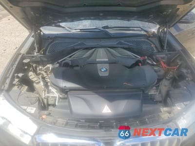 Zdjęcie 11 z 11 samochodu: 2015 BMW X5 XDRIVE50I VIN:5UXKR6C5XF0J74304 - miniatura