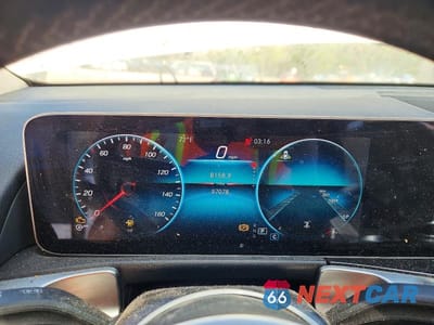 Zdjęcie 9 z 12 samochodu: 2021 MERCEDES-BENZ GLB 250 4MATIC VIN:W1N4M4HB9MW088593 - miniatura