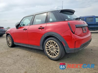 Drugie zdjęcie samochodu z przodu: 2025 MINI COOPER S VIN:WMW53GD07S2X52458 - miniatura