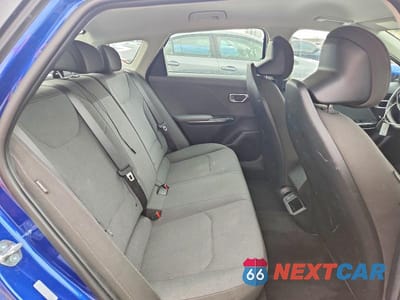 Zdjęcie 10 z 12 samochodu: 2025 KIA K4 LXS VIN:3KPFT4DE1SE164401 - miniatura