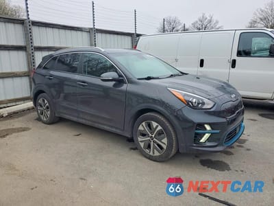 Czwarte zdjęcie samochodu z boku: 2022 KIA NIRO EV S VIN:KNDCC3LG0N5159738 - miniatura