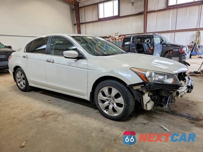 Czwarte zdjęcie samochodu z boku: 2008 HONDA ACCORD EXL VIN:1HGCP36838A800175 - miniatura