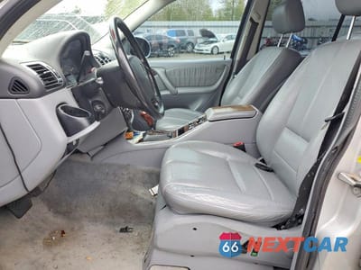 Zdjęcie 7 z 13 samochodu: 2000 MERCEDES-BENZ ML 430 VIN:4JGAB72E3YA208889 - miniatura