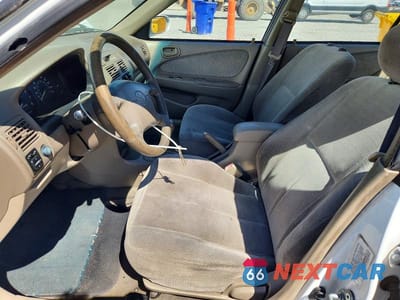 Zdjęcie 7 z 12 samochodu: 2001 TOYOTA COROLLA LE VIN:1NXBR12E81Z471316 - miniatura