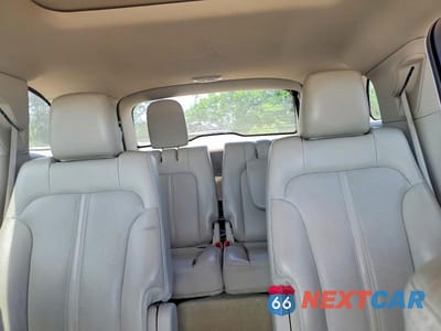 Zdjęcie 10 z 13 samochodu: 2011 LINCOLN MKT VIN:2LMHJ5FR2BBJ51152 - miniatura