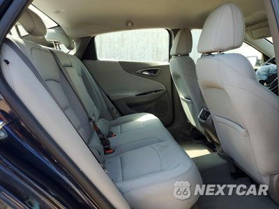 Zdjęcie 10 z 12 samochodu: 2017 CHEVROLET MALIBU LT VIN:1G1ZE5ST3HF157455 - miniatura